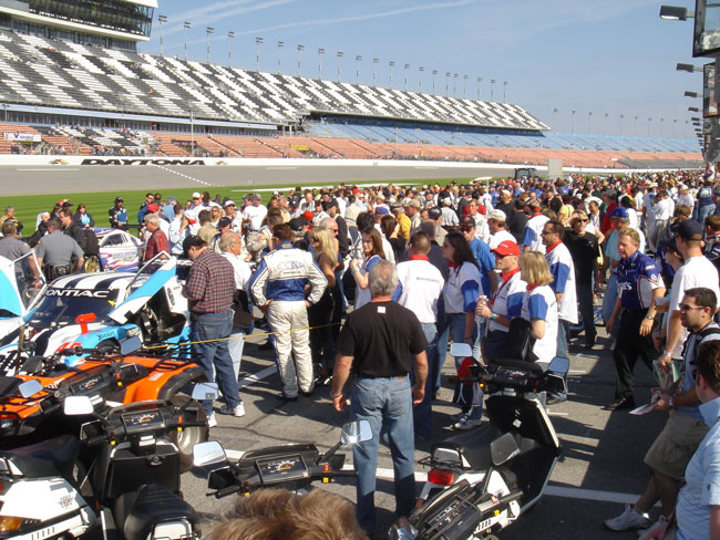 Crowd at Pregrid at Daytona 24