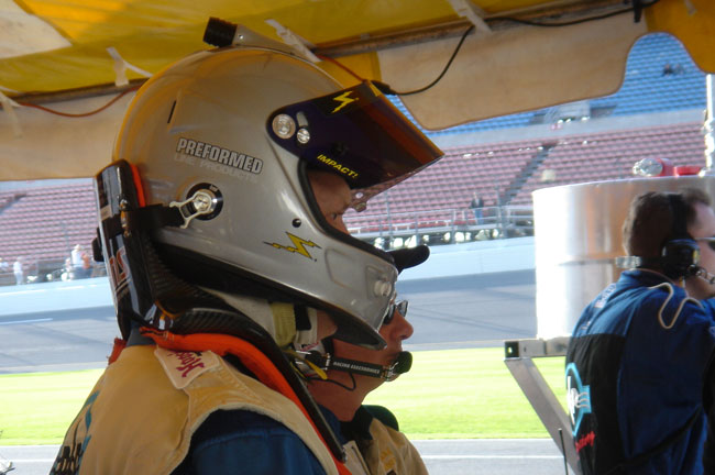 Randy waiting to drive at Rolex 24 At Daytona 2006